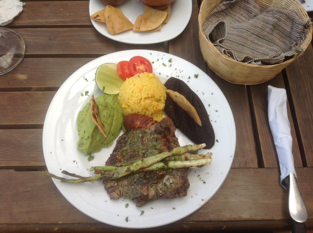 Hotel El Delfin Lívingston エクステリア 写真